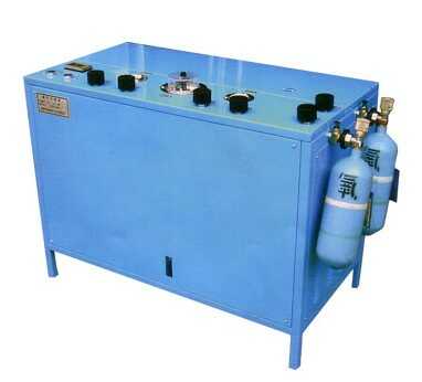 AE-102型氧气充填泵